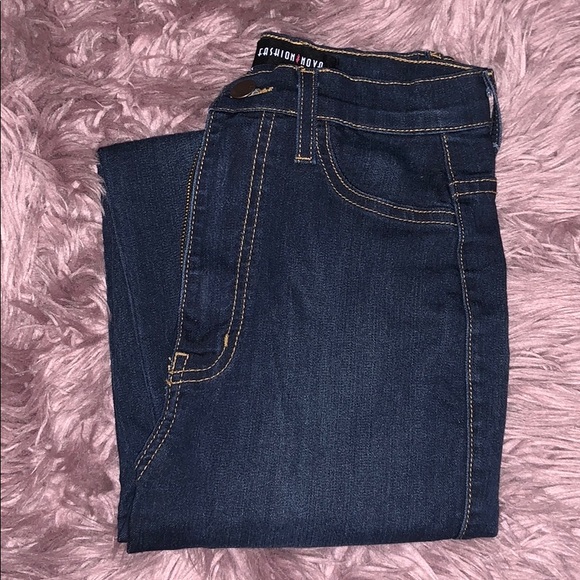 Fashion Nova Denim - Fashion Nova dark wash jeans